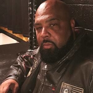 Meet your Posher, Geoffrey